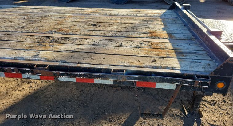 image for item DO3275 2015 Kaufman  equipment trailer