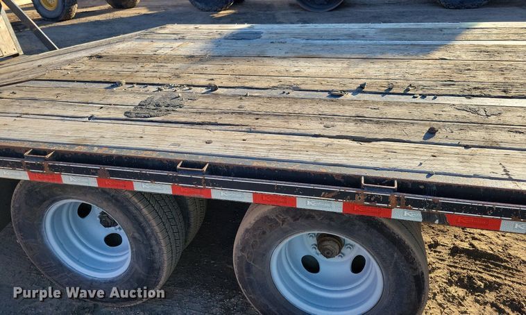 image for item DO3275 2015 Kaufman  equipment trailer