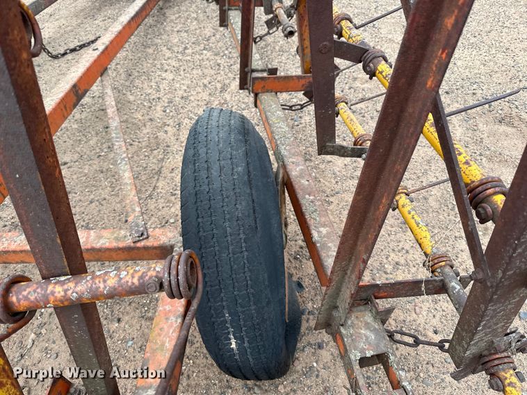 image for item DO3288 Spring tine rake tine harrow