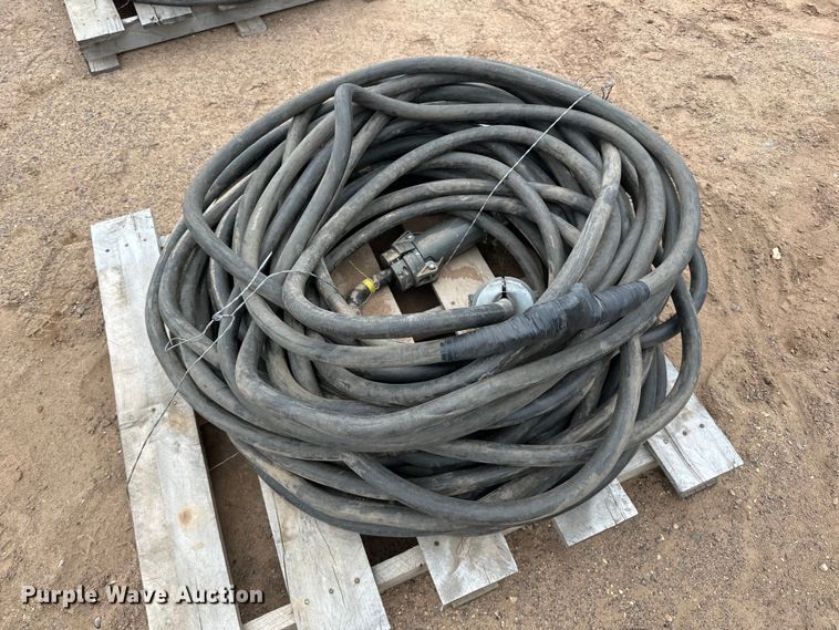 image for item DO3291 (3) pallets of power cord