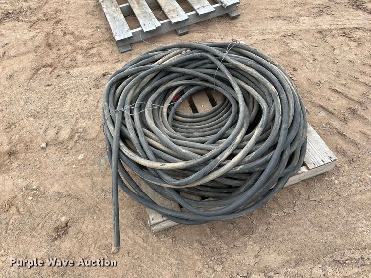 image for item DO3291 (3) pallets of power cord