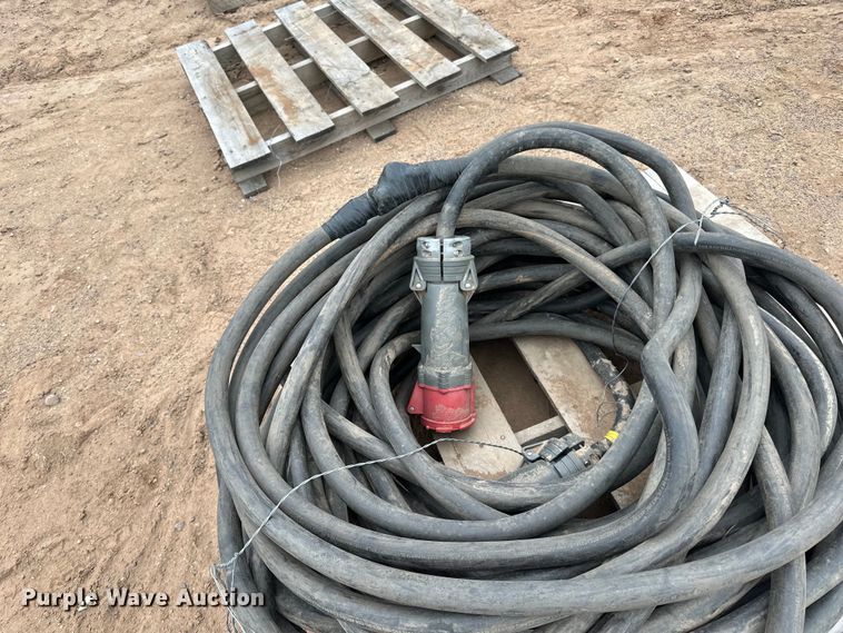 image for item DO3291 (3) pallets of power cord