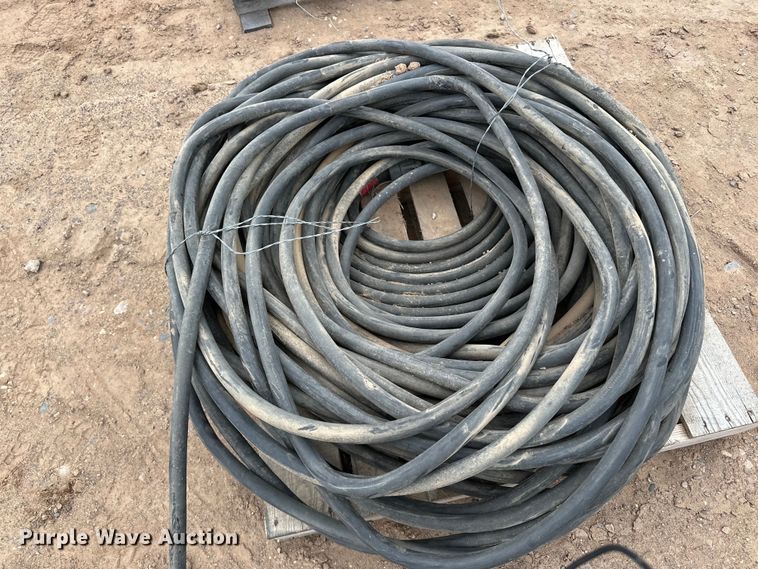 image for item DO3291 (3) pallets of power cord