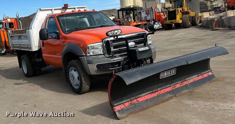 image for item DO3294 2005 Ford  F550 dump truck