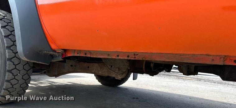 image for item DO3294 2005 Ford  F550 dump truck