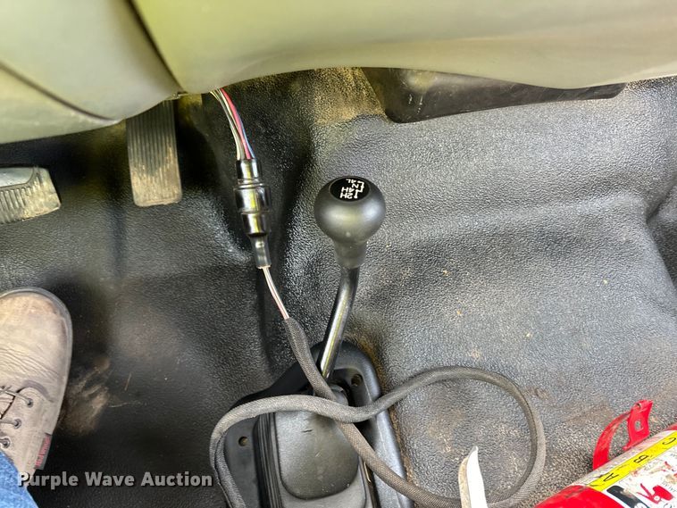 image for item DO3294 2005 Ford  F550 dump truck