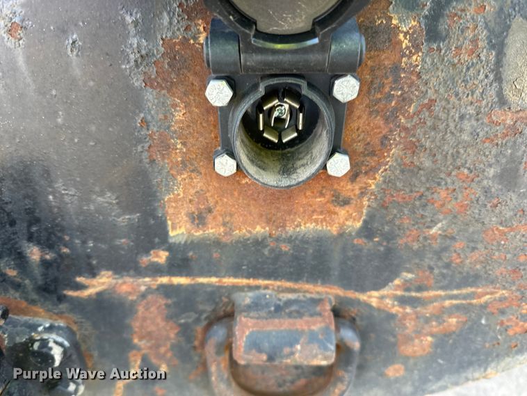 image for item DO3296 1996 Ford CF8000 semi truck