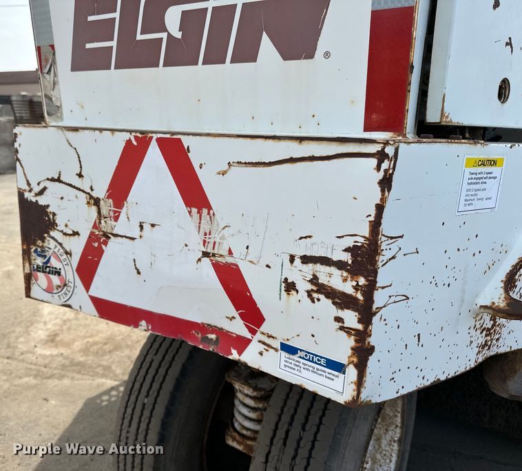 image for item DO3297 1996 Elgin Pellican street sweeper