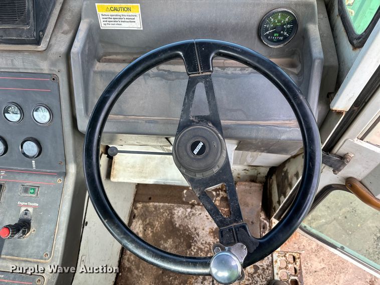 image for item DO3297 1996 Elgin Pellican street sweeper