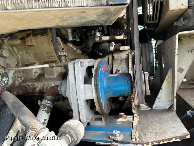 image for item DO3297 1996 Elgin Pellican street sweeper