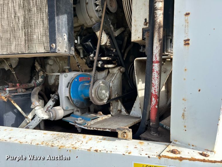 image for item DO3297 1996 Elgin Pellican street sweeper