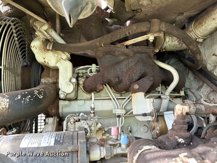 image for item DO3297 1996 Elgin Pellican street sweeper