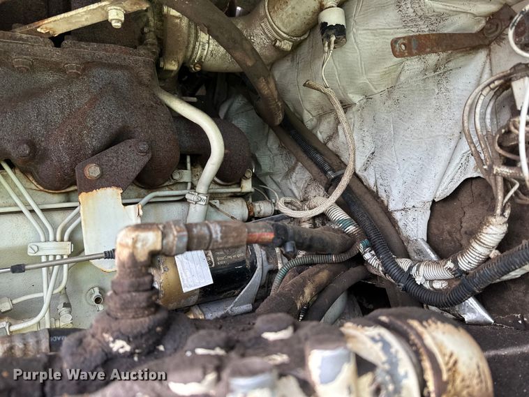 image for item DO3297 1996 Elgin Pellican street sweeper