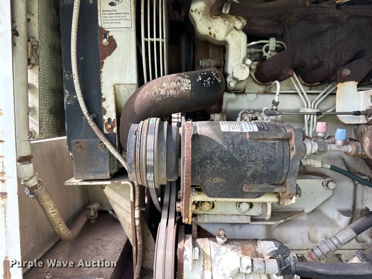 image for item DO3297 1996 Elgin Pellican street sweeper