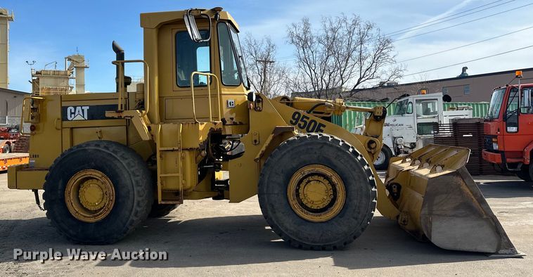 image for item DO3298 1987 Caterpillar 950E wheel loader