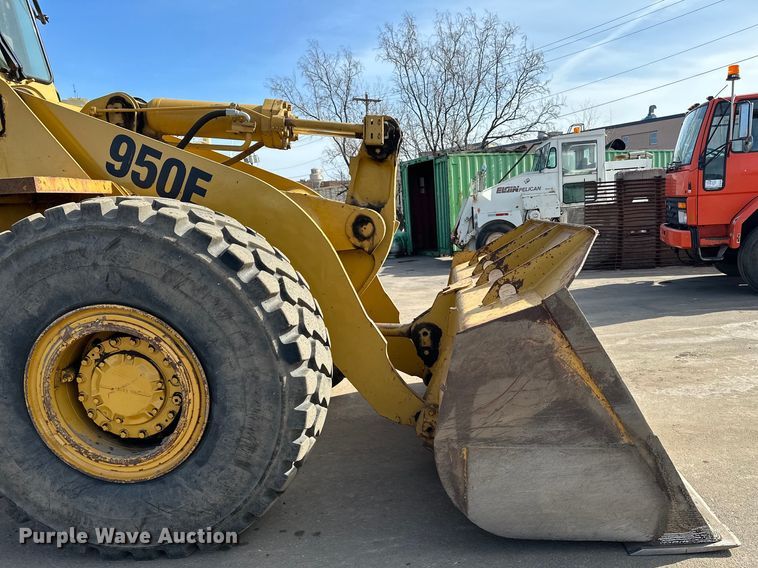 image for item DO3298 1987 Caterpillar 950E wheel loader