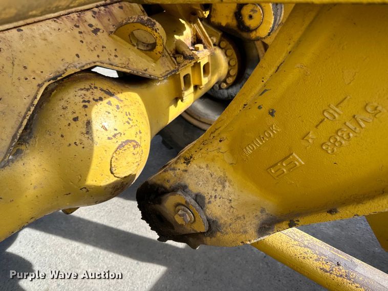 image for item DO3298 1987 Caterpillar 950E wheel loader