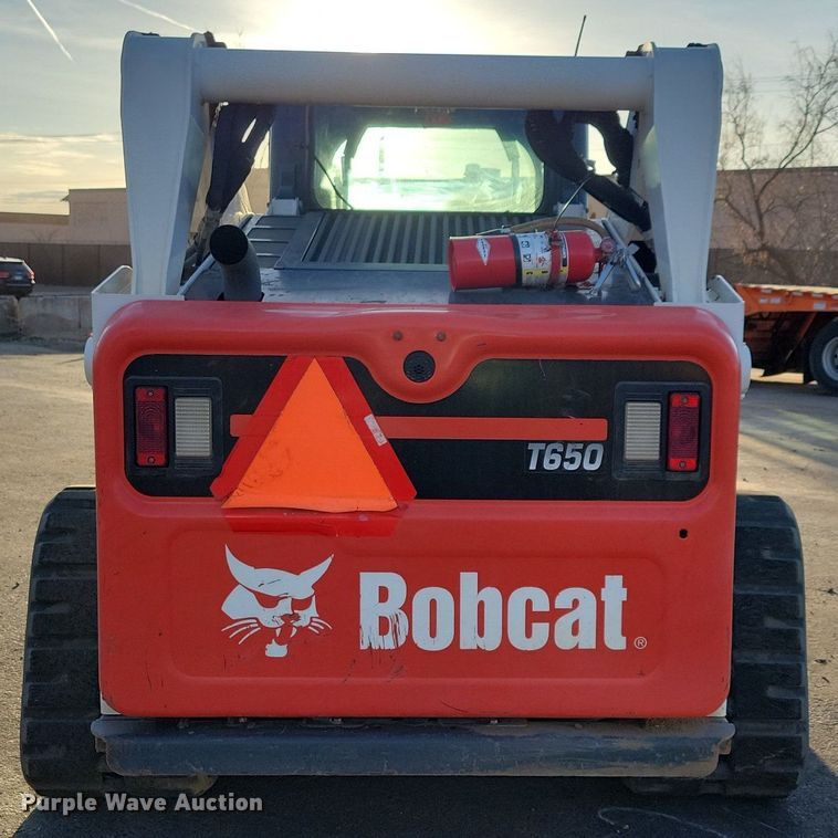 image for item DO3301 2019 Bobcat T650 tracked skid steer loader