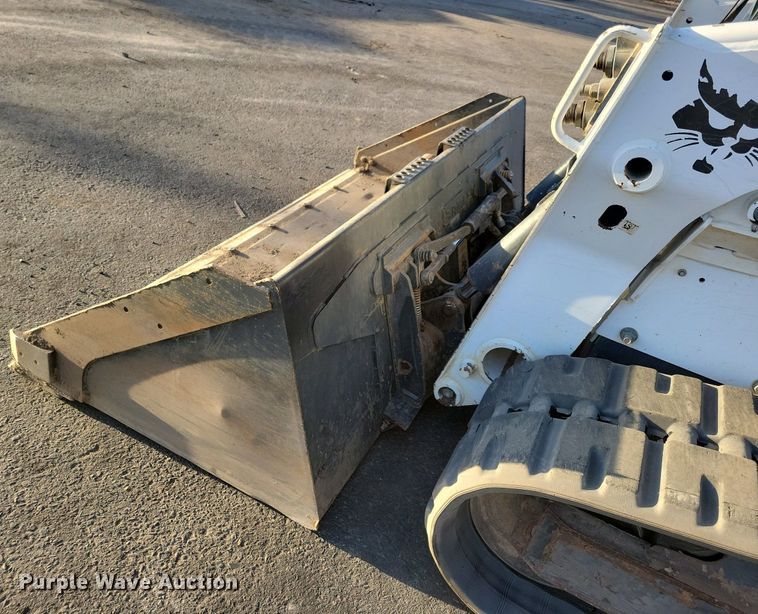 image for item DO3301 2019 Bobcat T650 tracked skid steer loader