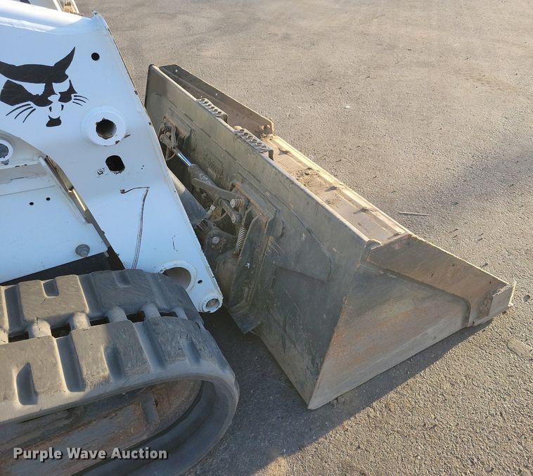 image for item DO3301 2019 Bobcat T650 tracked skid steer loader