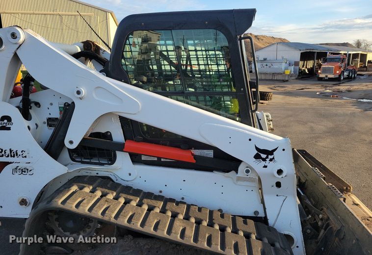 image for item DO3301 2019 Bobcat T650 tracked skid steer loader