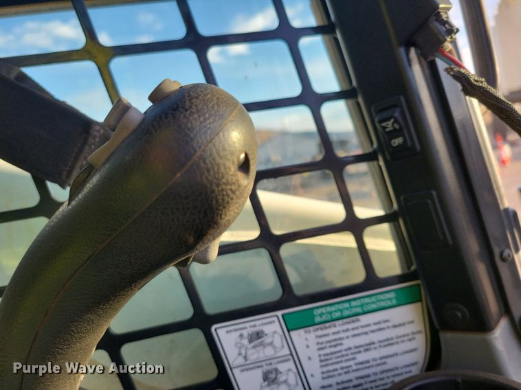 image for item DO3301 2019 Bobcat T650 tracked skid steer loader