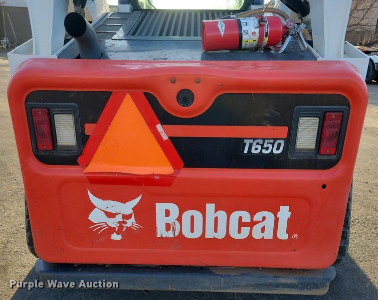 image for item DO3301 2019 Bobcat T650 tracked skid steer loader