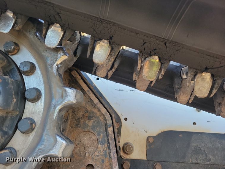 image for item DO3301 2019 Bobcat T650 tracked skid steer loader