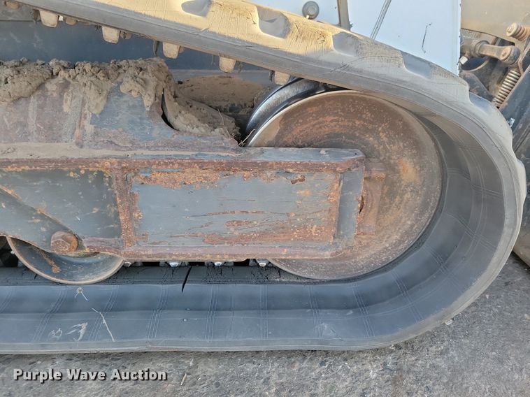 image for item DO3301 2019 Bobcat T650 tracked skid steer loader