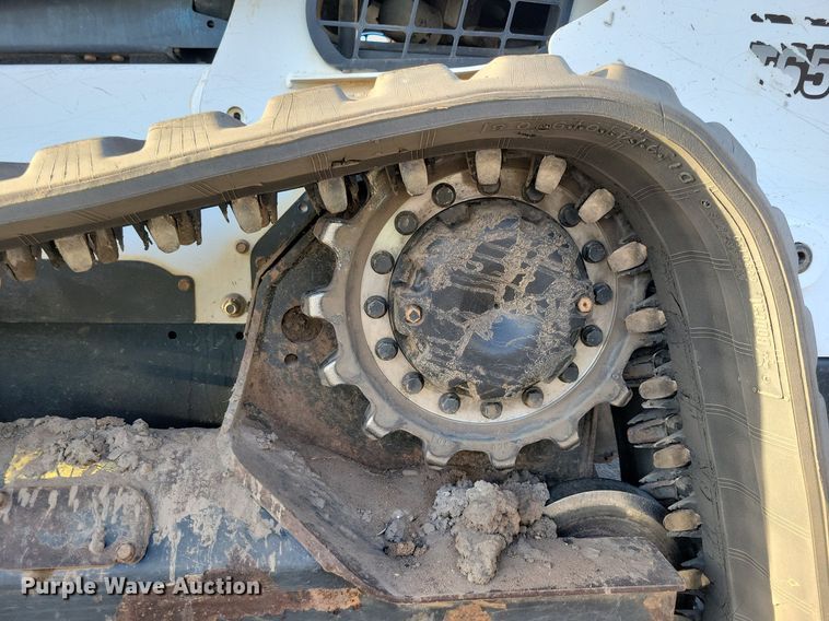 image for item DO3301 2019 Bobcat T650 tracked skid steer loader