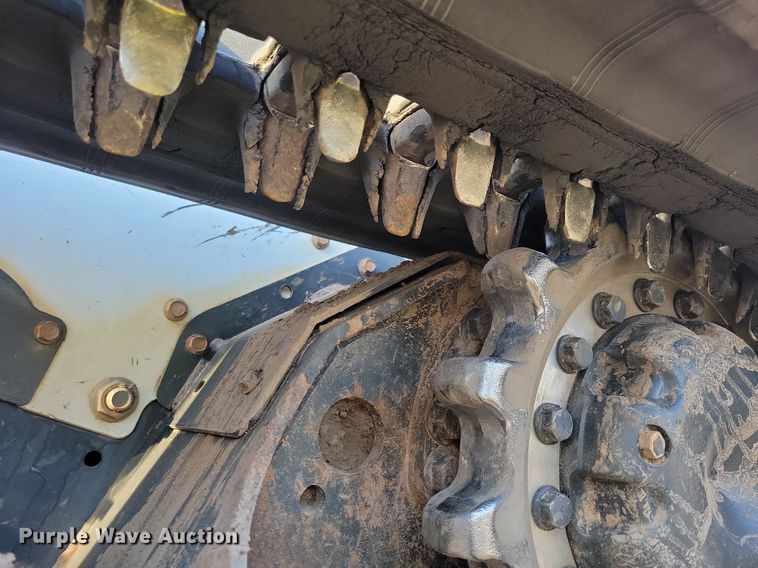 image for item DO3301 2019 Bobcat T650 tracked skid steer loader