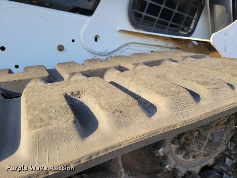 image for item DO3301 2019 Bobcat T650 tracked skid steer loader
