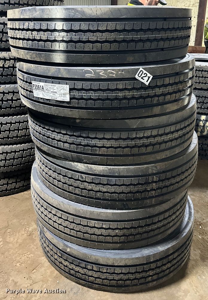 image for item DO3315 (6) Firestone FS516A 11R22.5 tires