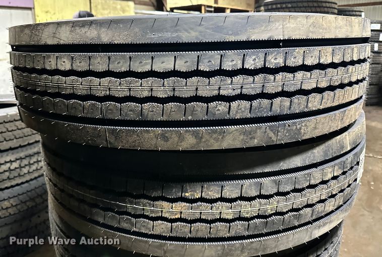 image for item DO3315 (6) Firestone FS516A 11R22.5 tires