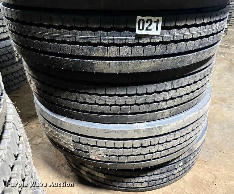 image for item DO3315 (6) Firestone FS516A 11R22.5 tires