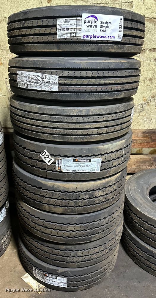 image for item DO3318 (8) 215/75R17.5 tires 