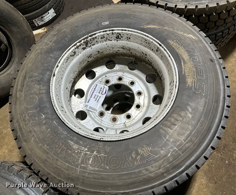 image for item DO3323 (2) 11R24.5 tires and wheels