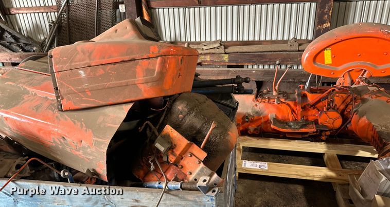 image for item DO3333 Ford tractor parts