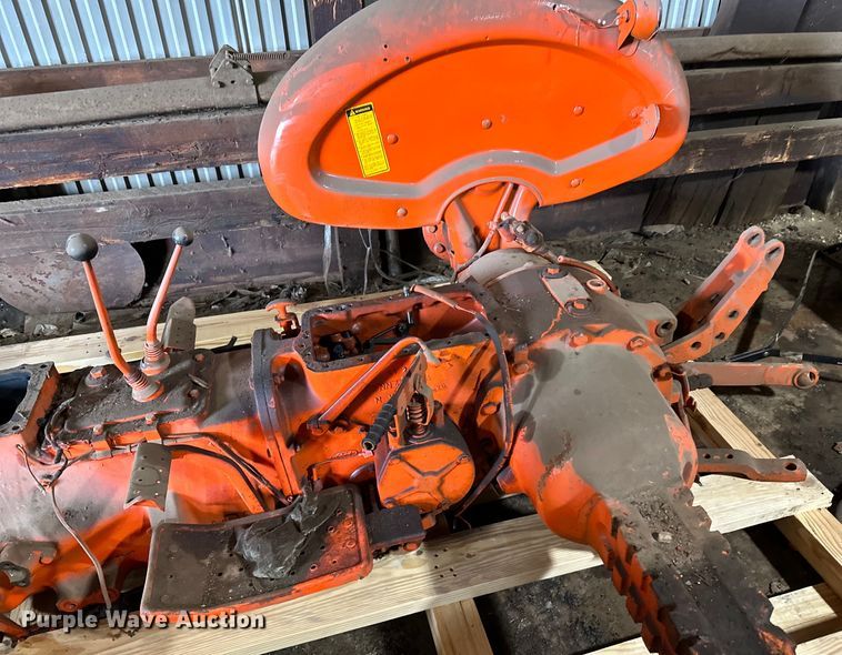 image for item DO3333 Ford tractor parts