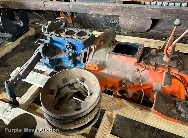 image for item DO3333 Ford tractor parts