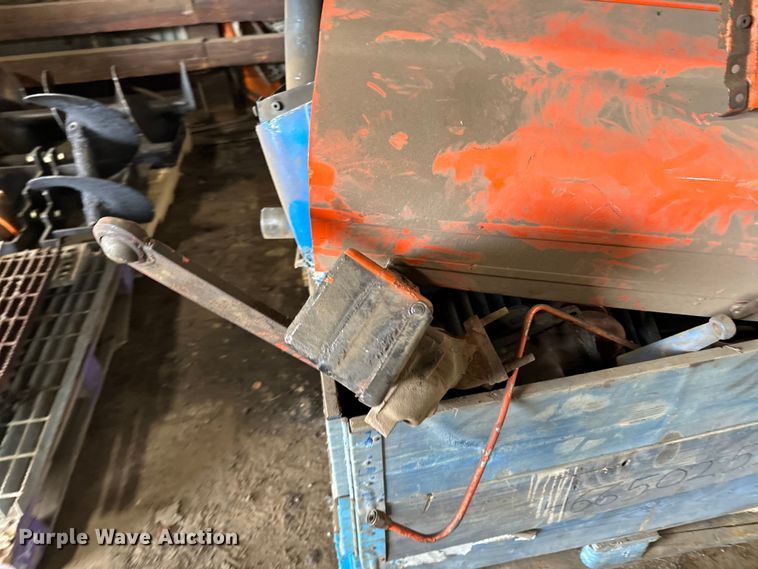 image for item DO3333 Ford tractor parts