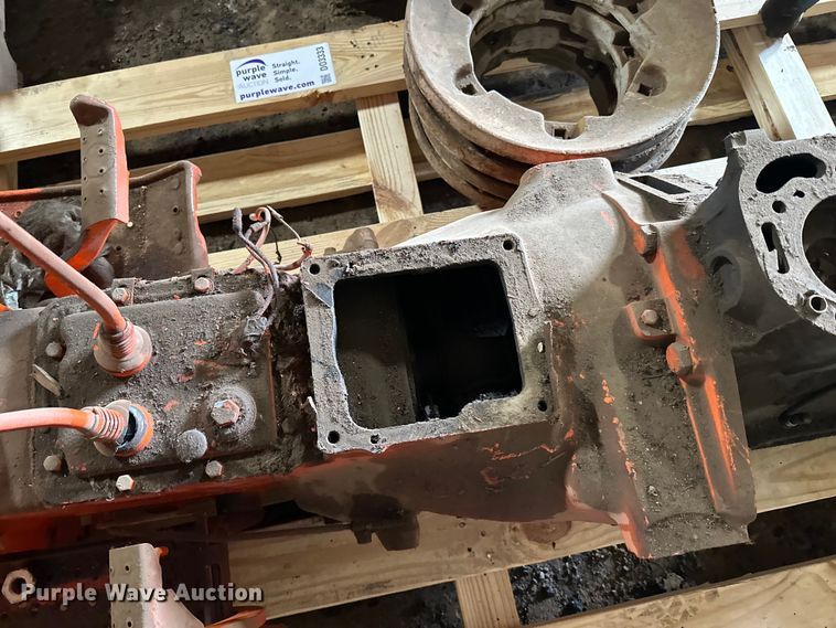 image for item DO3333 Ford tractor parts