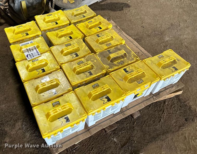 image for item DO3335 (16) boxes of Kinnametal Road King milling teeth