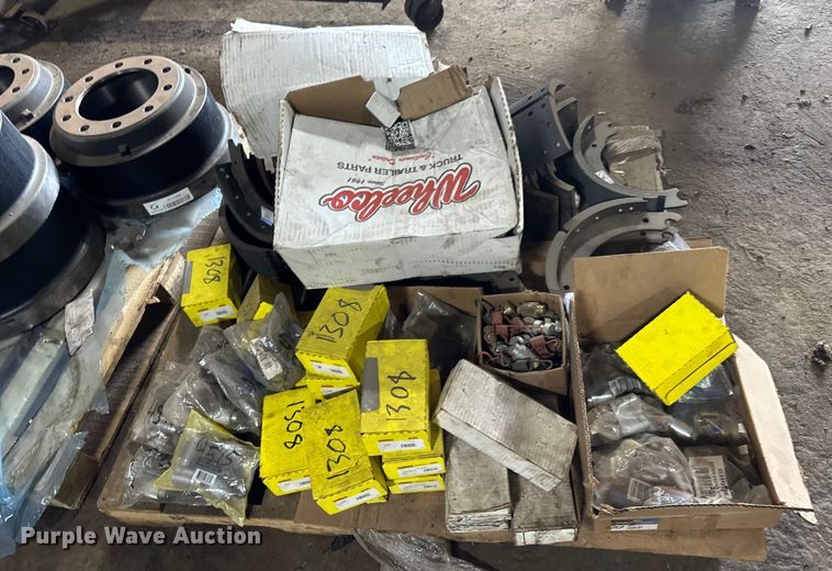 image for item DO3340 Truck parts