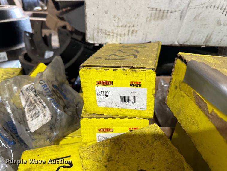 image for item DO3340 Truck parts