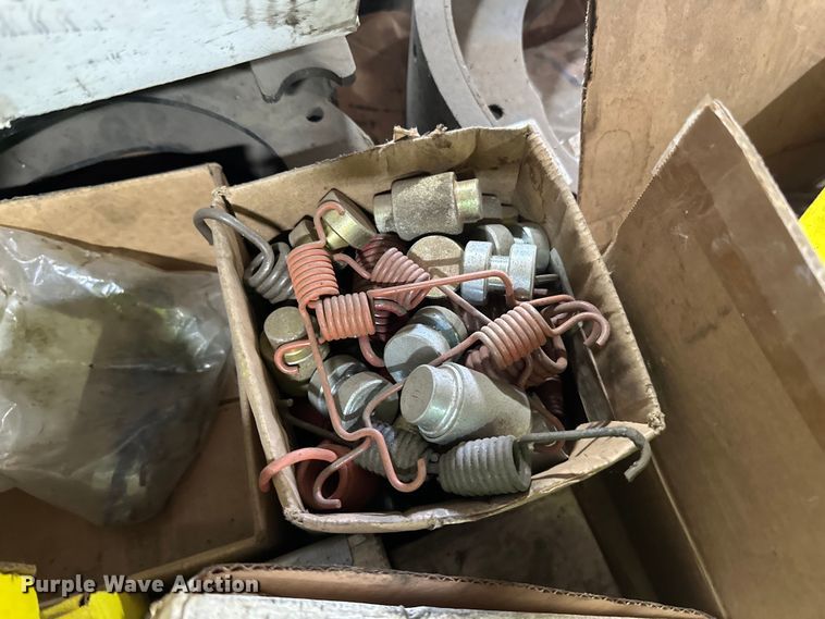 image for item DO3340 Truck parts