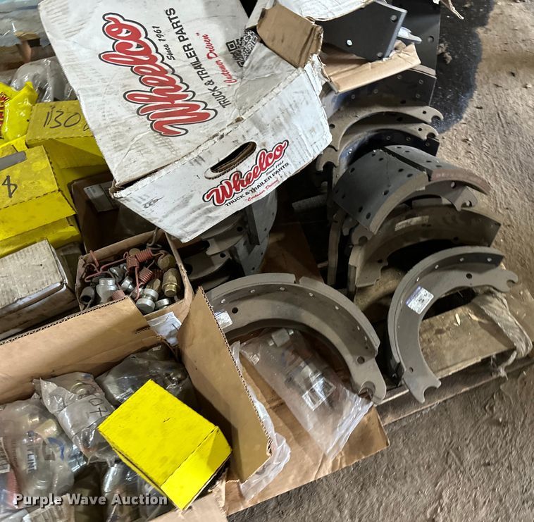 image for item DO3340 Truck parts