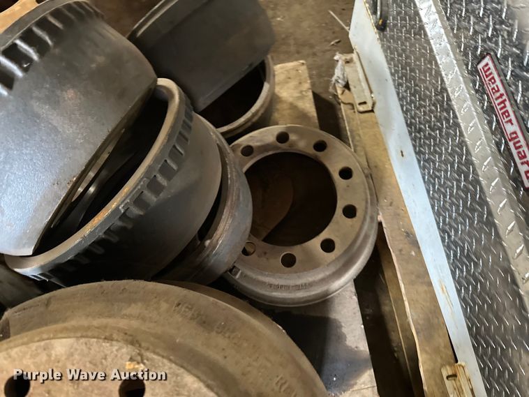 image for item DO3340 Truck parts