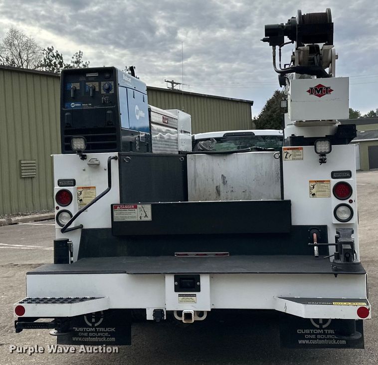 image for item DO3377 2018 Ford  F550 utility / service truck