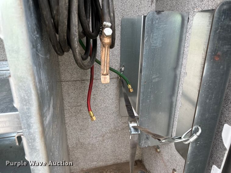 image for item DO3377 2018 Ford  F550 utility / service truck